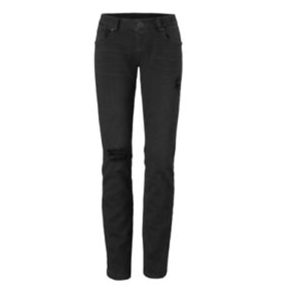 Slim boyfriend cabi jeans. NWOT